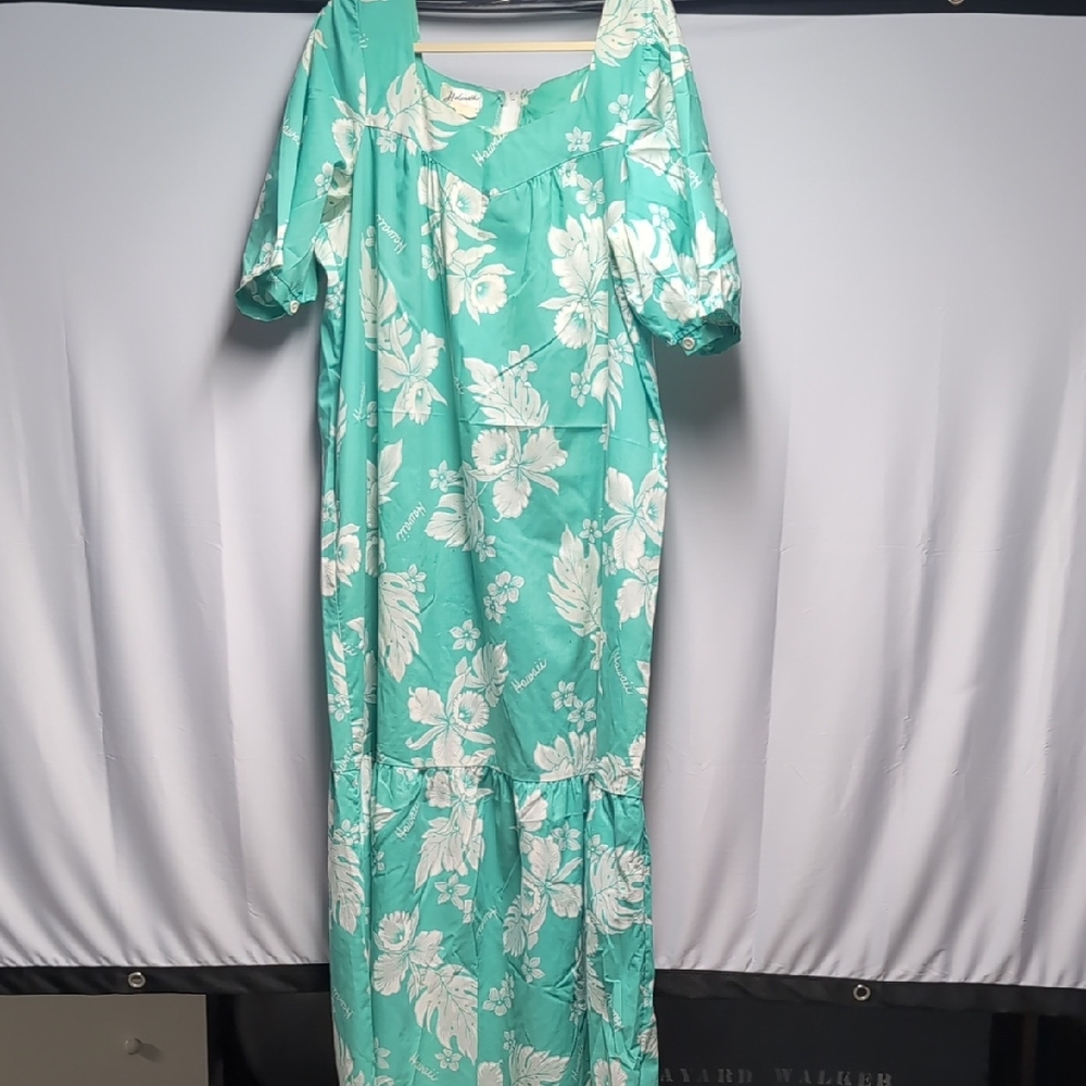 Helena's Turquoise and White Hawaiian Mumu Dress